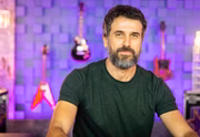 Eriberto Leão