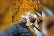 Tiago é casado com o produtor Fernando Poli, com quem está junto há mais de 6 anos e com quem mantém relacionamento aberto
