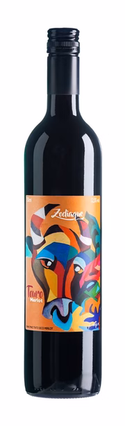 <b>Touro:</b> reconhecidos pela paixão por conforto e comida, para os taurinos, o Touro Merlot traz taninos redondos, que dão consistência ao sabor aveludado e frutado. As notas de frutas vermelhas completam a experiência sensorial. Harmoniza com grelhados, aves assadas e com molhos, risotos e massas