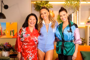 Dona Kika, Sabrina e Andressa