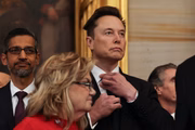 Elon Musk em cerimônia de posse de Donald Trump