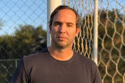 Nesta segunda-feira (19/10), o comentarista mudou de ideia e disse que, ao analisar os fatos, sentiu "nojo" da atitude de Robinho