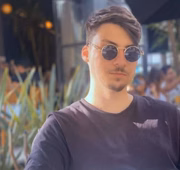 O jovem participou de reality