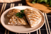 Peito de frango é uma boa proteína para consumir