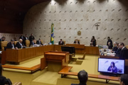 STF faz julgamento de réus pela invasão e depredação dos prédios dos Três Poderes no dia 8 de janeiro