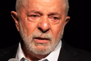 Lula chora durante evento no CCBB