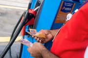 Dia Livre de Impostos é promovido pela CDL-DF e pela CDL Jovem DF