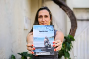 O livro Amando um Dependente Químico é fruto da jornada da servidora convivendo com pessoas próximas