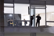 Nos ataques ocorridos nesse domingo, houve depredação de gabinetes, plenários, salões, incluindo quebra-quebra de vidros, entre outros atos de vandalismo