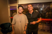DJ Bhaskar e Leo Dias