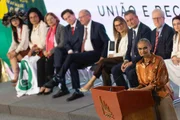 Cerimônia de posse reúne ministros do novo governo