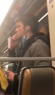 E tira saliva