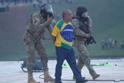 Presos em flagrante foram encaminhados à Delegacia de Polícia Especializada