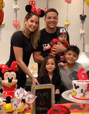 O casal tem dois filhos. Safadão também é pai de Yhudy