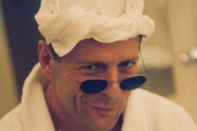 Bruce Willis em aparição nas redes sociais da esposa, Emma Heming