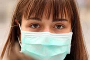 Imunossuprimidos: o grupo considera, por exemplo, pessoas com câncer, HIV, transplantados e outros com o sistema imune fragilizado, o que deixa o paciente mais suscetível a infecções
