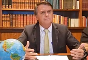 Presidente Jair Bolsonaro em live