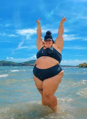 "Gordo não é lixo não, gordo é gente", reclamou a bailarina