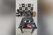 Celulares recuperados pela polícia em ação nesta segunda