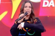 Ivete Sangalo apresenta programa na Globo com braço enfaixado