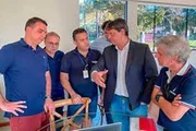 O então ministro de Infraestrutura, Tarcísio de Freitas, faz reunião em Angra sobre reforma do aeroporto da cidade: Renato ganhou contrato na obra