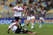 Disputa de bola