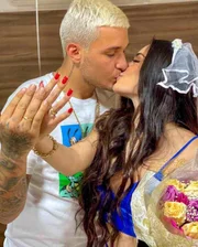 Eles anunciaram o fim do noivado
