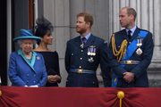 Rainha Elizabeth, Meghan Markle, príncipes Harry e William