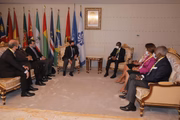 Recepção ao vice-presidente Hamilton Mourão em Luanda Reprodução/Twitter