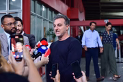 Famosos vão ao Morumbi se despedir de Abílio Diniz