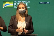 Daniela Reinehr (sem partido), governadora em exercício de Santa Catarina
