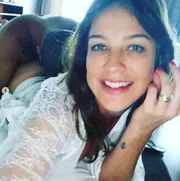 O casal costuma postar fotos ousadas nas redes sociais