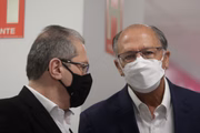 Ex-governador Geraldo Alckmin em inauguração de hospital da prefeitura de SP, na universidade onde leciona