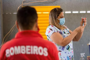Cerca de 460 bombeiros serão vacinados nesta primeira etapa