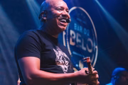 pai de Anderson Leonardo anuncia projeto assinado pelo filho