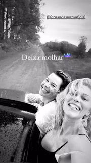 Fernanda Souza e Ludmila Dayer são amigas