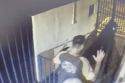 Criminosos rendem funcionários