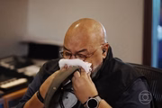 Ele se emocionou ao falar sobre o tratamento contra o câncer no sistema linfático