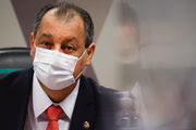 Lula elogiou a CPI da Pandemia para Omar Aziz em junho