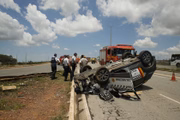 Segundo a corporação, os militares foram atendidos e transportados para duas unidades de saúde. Um para o Hospital Regional de Taguatinga e outro para o Hospital Maria Auxiliadora, no Gama, queixando-se de dores, mas conscientes e estáveis