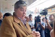 O candidato do PSDB à Prefeitura de SP, José Luiz Datena, durante agenda de campanha no Butantã, na zona oeste