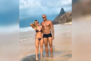 A relação do casal é cheia de idas e vindas. Isso porque durante o namoro e noivado, os pombinhos terminaram e reataram por diversas vezes