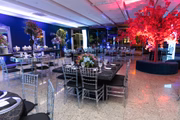 Mais de 320 convidados foram ao evento 