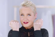 Rainha, né?