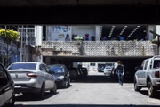 Trabalhadores e pedestres convivem com medo de criminosos no SCS