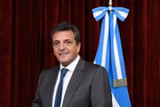 O atual ministro da Economia argentino, Sergio Massa, é o candidato peronista