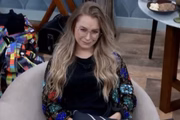 Carla Dias teve crise de choro no quarto secreto