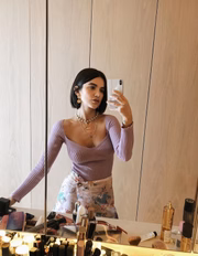 Ela também é atriz