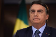 Bolsonaro chama Doria de "nanico projeto de ditador"