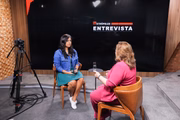 Lucilene Florêncio no estúdio do Metrópoles
